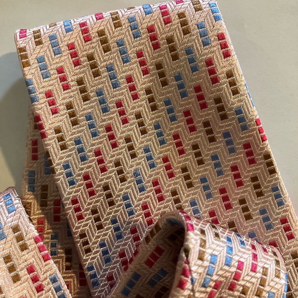 Patterned Pink Multi-Color Silk Tie - Picture 3 of 8